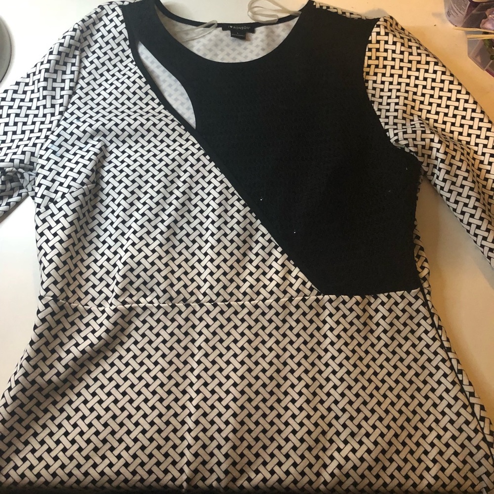 Body con black & white dress